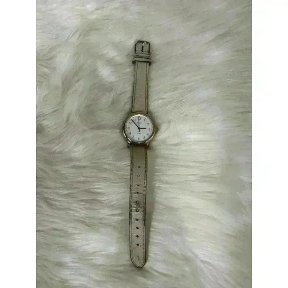 Timex TW2172400 Women's Leather Strap Analog Dial Quartz Genuine Watch RQ455 - Picture 2 of 8